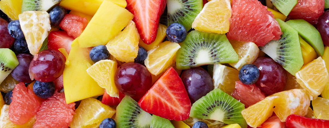 The Best Low-Sugar Diet for Parrots: Why Fruit Isn’t Always a Treat